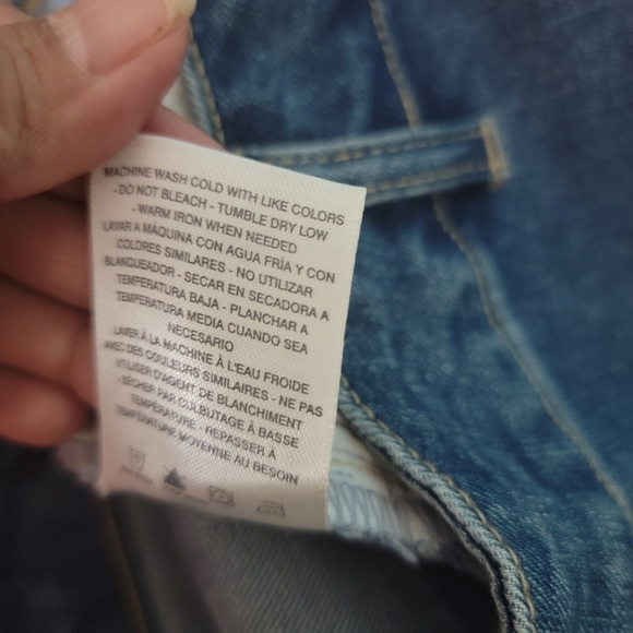 Chelsea & Violet Women's Fringe Frayed Hem Summer Denim Short Sz 28 Festival - Picture 7 of 8